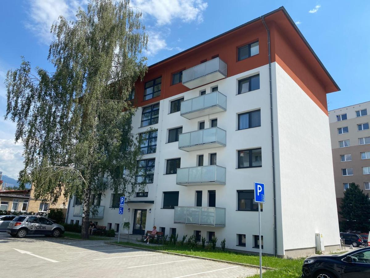 Flexihome Sk - Bellova - Brand New - Neftflix - Private Parking Liptovsky Mikulas Ngoại thất bức ảnh